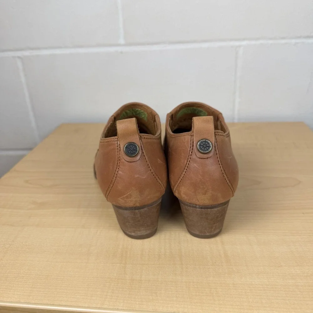 Bussola Alameda Abby Leather‎ Ankle Boots Slip on Women's size 37 (6-6.5)